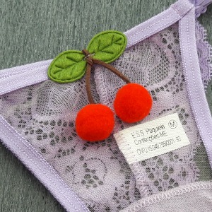 Tanga Fio Dental Cereja Pompom