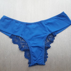Tanga Lateral Dupla Costas em Renda
