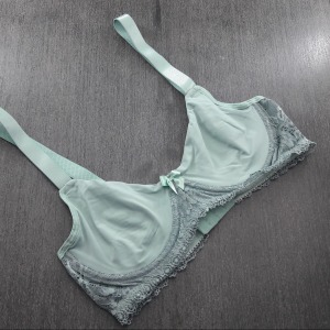 Suti sem Bojo com Arco e Renda