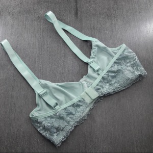 Suti sem Bojo com Arco e Renda