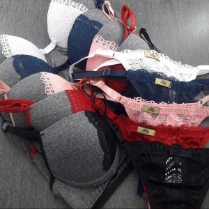 Conjunto Fio com Bojo e Renda