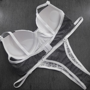 Conjunto Fio com Bojo e Renda