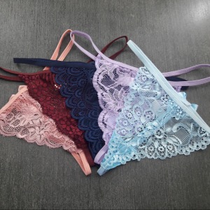 Tanga Fio Sexy em Renda e Lao