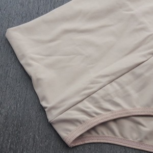 Cala Cs em Microfibra