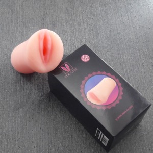 Masturbador Masculino com Formato de Vagina em Cyberskin