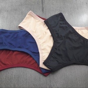 Calcinha Bsica Cavada