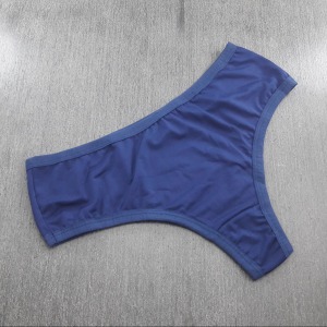 Calcinha Bsica Cavada