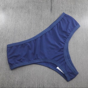 Calcinha Bsica Cavada