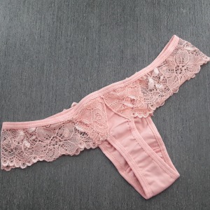 Tanga Fio Dental Renda Lateral