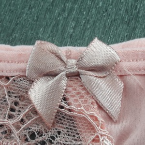 Tanga Fio Dental Renda Lateral