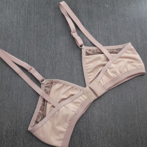 Suti Sem Bojo Juvenil