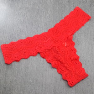 Tanga sem Vis em Renda