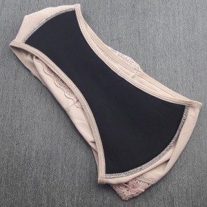 Cala Absorvente com Cintura em Renda