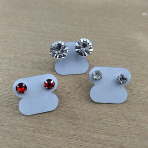 Kit com 3 Pares Brincos de Ponto de Luz