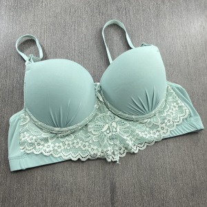 Conjunto com Bojo e Pala Larga